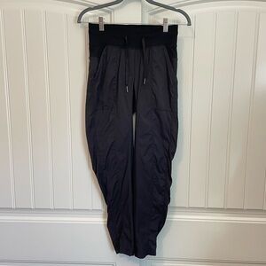 Lululemon Street To Studio Pant II *Unlined 28" size 4 high rise joggers